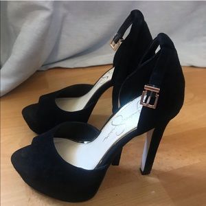 Black Jessica Simpson Pump Heels